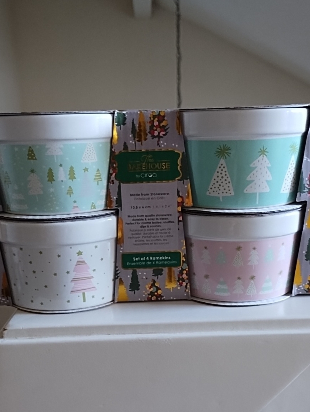 The Bakehouse Holiday Pastel  4 Tree Ramekins NWT!